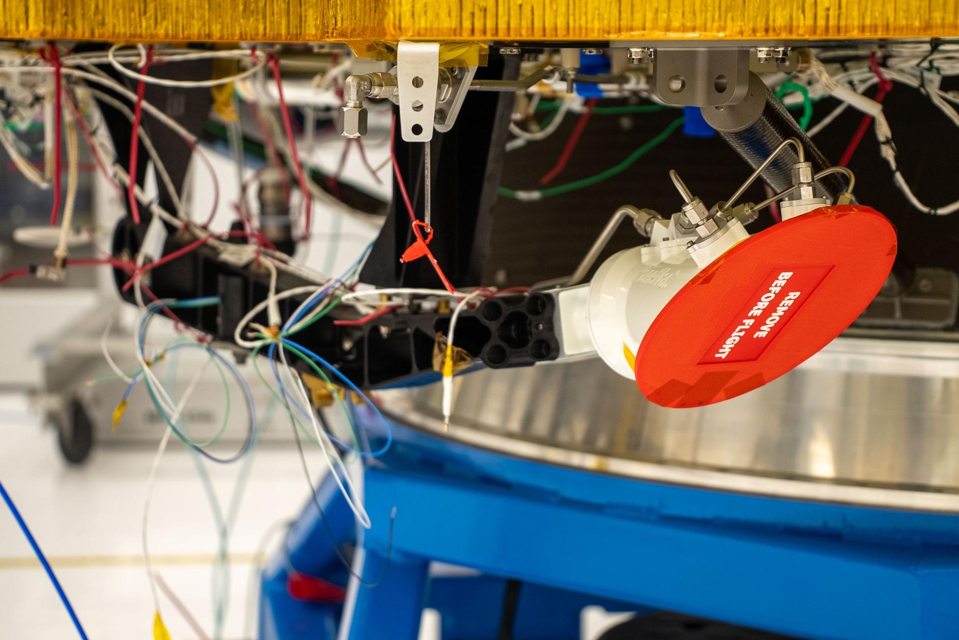 NASA Lander to Test Vacuum Cleaner on Moon for Sample Collection
